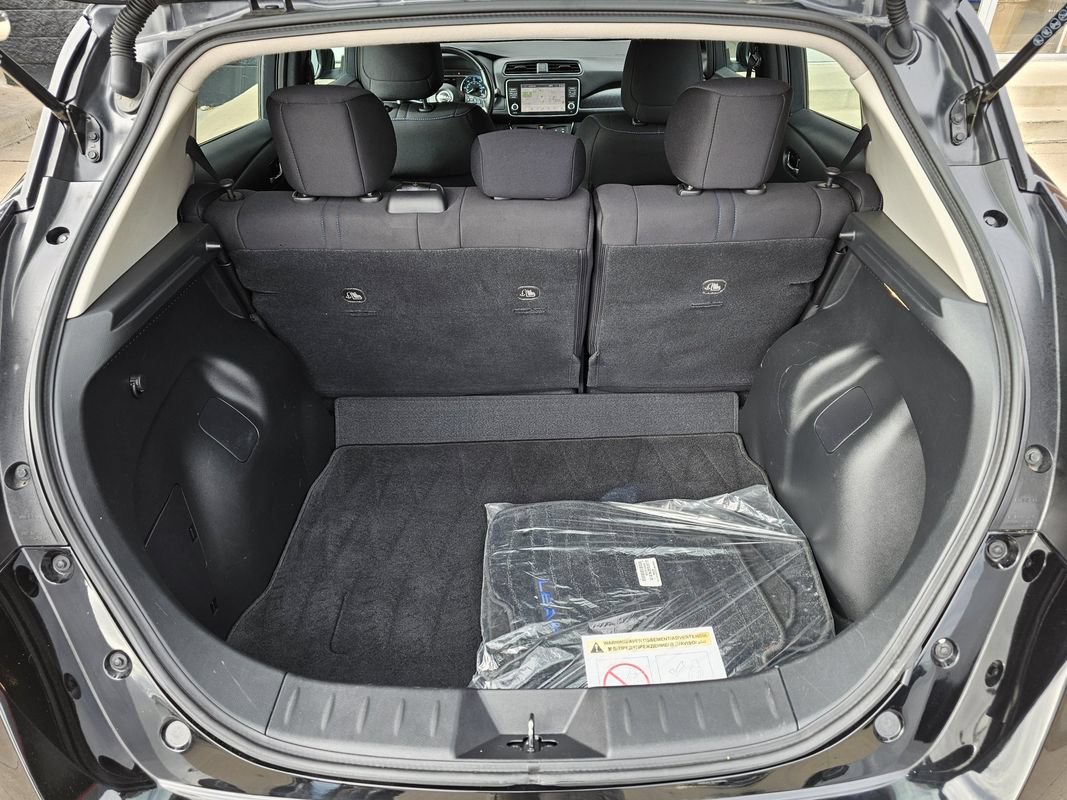 Used 2025 Nissan Leaf SV Plus FWD image 30