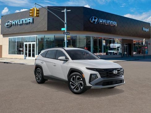 New 2026 Hyundai Tucson SEL Plus AWD/4WD image 2