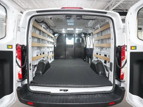 Used 2023 Ford Transit 250 Low Roof AWD w/ Exterior Upgrade Package image 9