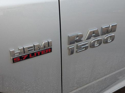 Used 2018 RAM 1500 Express w/ Popular Equipment Group image 12