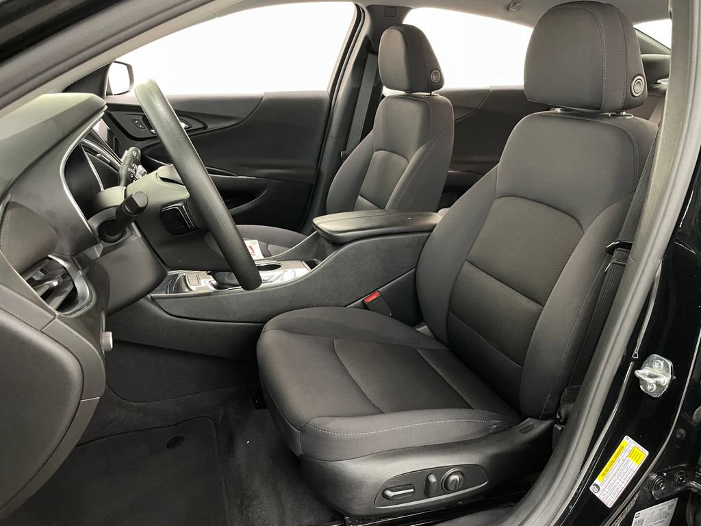 Certified 2021 Chevrolet Malibu LT FWD image 22