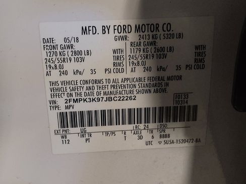 Used 2018 Ford Edge Titanium w/ Equipment Group 301A FWD image 33