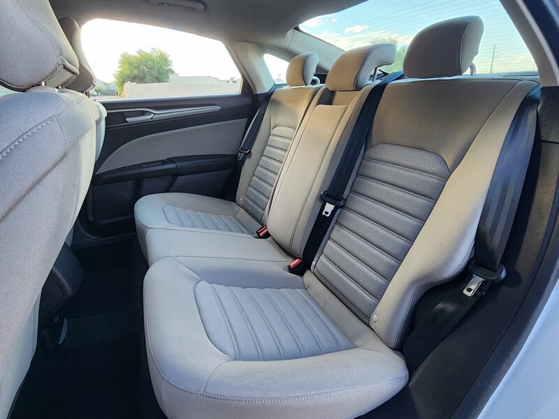 Used 2018 Ford Fusion S FWD image 69