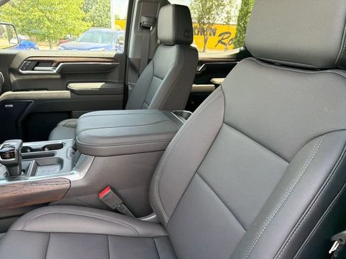 New 2026 GMC Sierra 1500 SLT w/ SLT Premium Plus Package AWD/4WD image 18