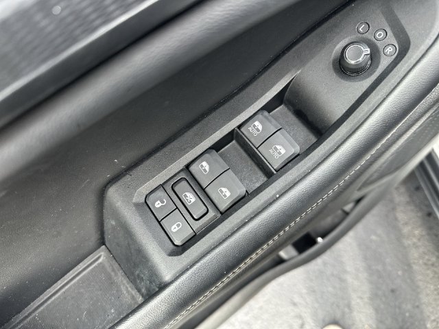 Used 2023 Jeep Grand Cherokee L Laredo w/ Luxury Tech Group I AWD/4WD image 24