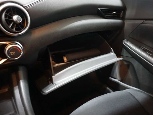 Used 2023 Nissan Sentra SV image 19