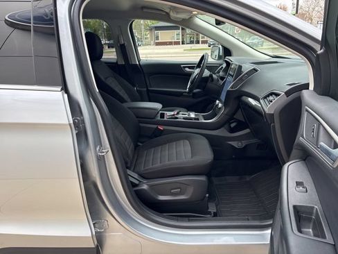 Certified 2023 Ford Edge SEL w/ Convenience Package AWD/4WD image 9