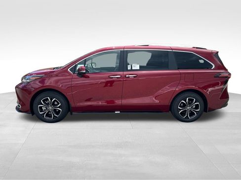 New 2026 Toyota Sienna Platinum AWD/4WD image 2
