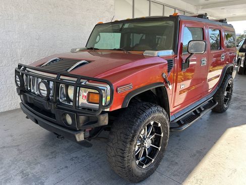 Used 2003 HUMMER H2 w/ Preferred Equipment Group AWD/4WD image 2