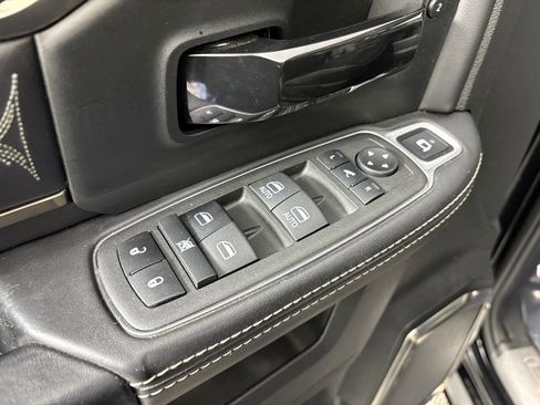 Used 2022 RAM 2500 Limited w/ Night Edition image 13