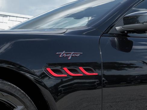 Used 2022 Maserati Quattroporte Trofeo image 58