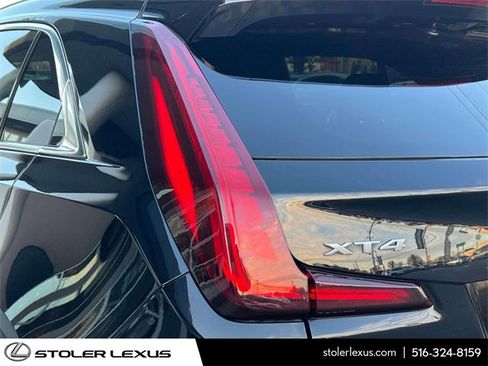 Used 2024 Cadillac XT4 Premium Luxury image 15