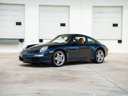 Used 2008 Porsche 911 Carrera RWD image 7