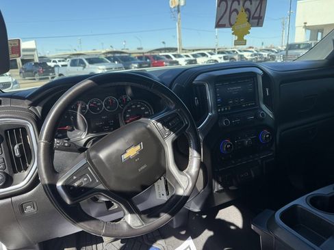 Used 2022 Chevrolet Silverado 2500 LT w/ Fleet Comfort Package image 16
