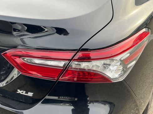 Used 2023 Toyota Camry XLE image 18