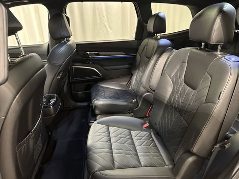Certified 2025 Kia Telluride SX Prestige X-Line image 30