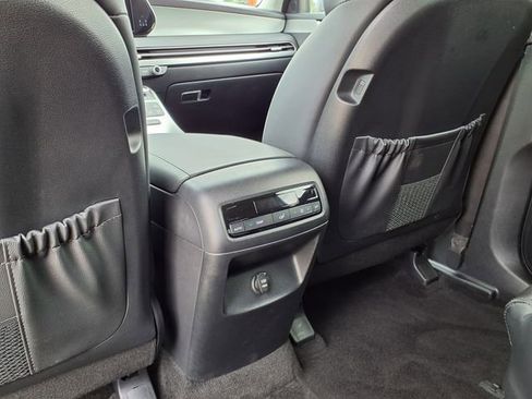 Used 2025 Hyundai Palisade SEL FWD image 22