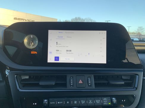 Used 2025 Lexus ES 350 w/ Premium Package image 24