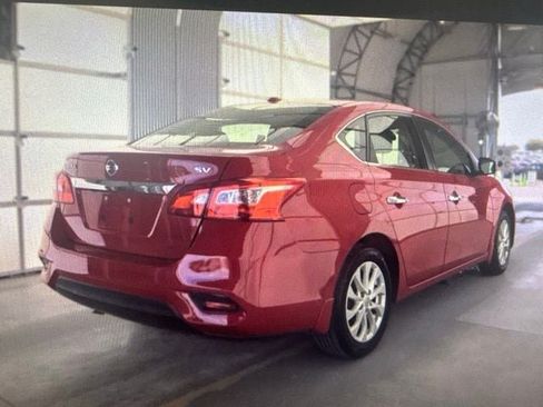 Used 2018 Nissan Sentra SV FWD image 9