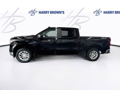 Used 2024 Chevrolet Silverado 1500 LT AWD/4WD image 8