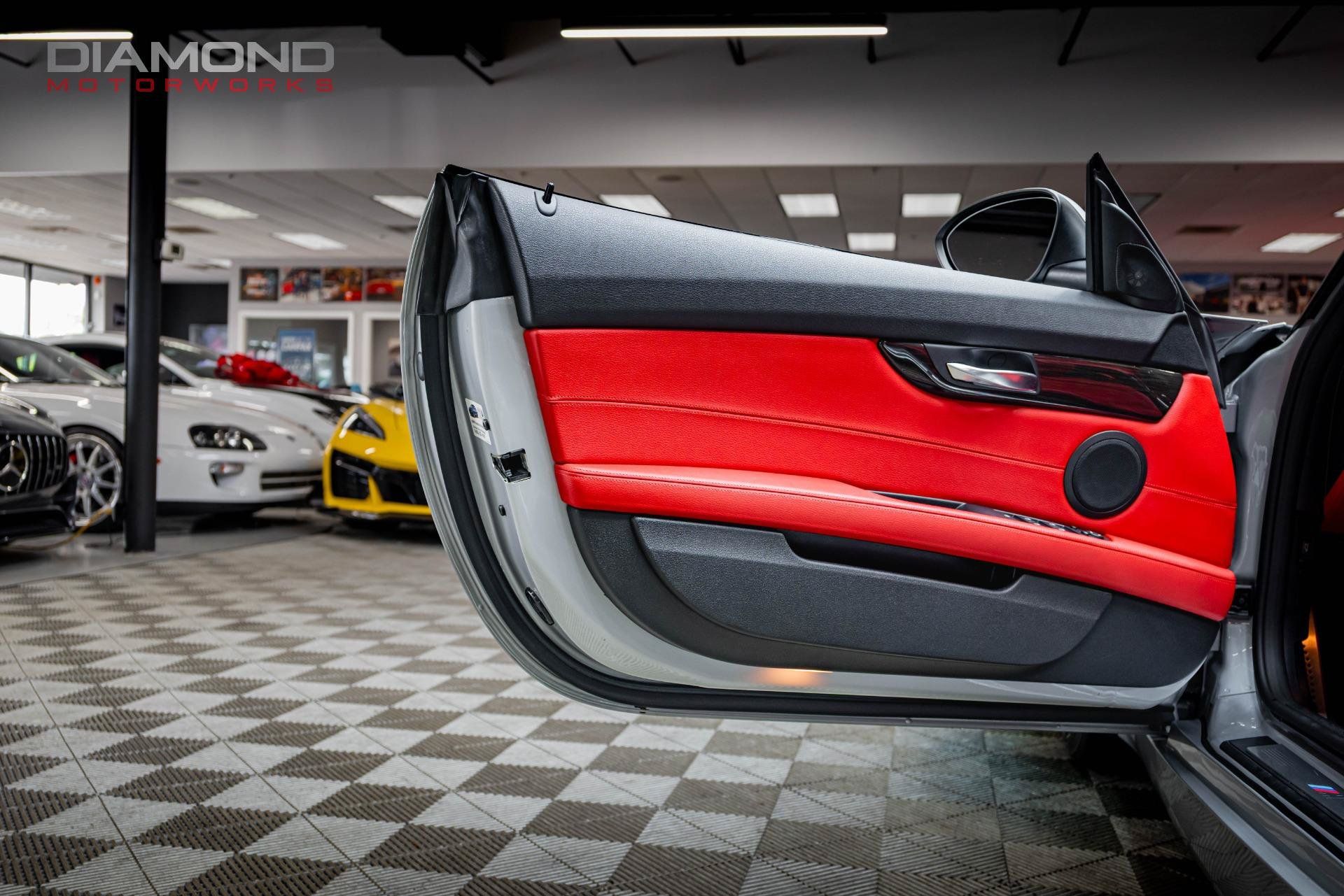 Used 2015 BMW Z4 sDrive35is RWD image 15