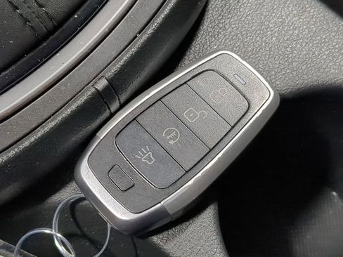 Used 2023 Hyundai Kona SEL AWD/4WD image 35