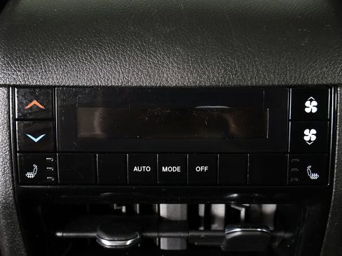 Used 2023 Jeep Grand Cherokee L Overland AWD/4WD image 63