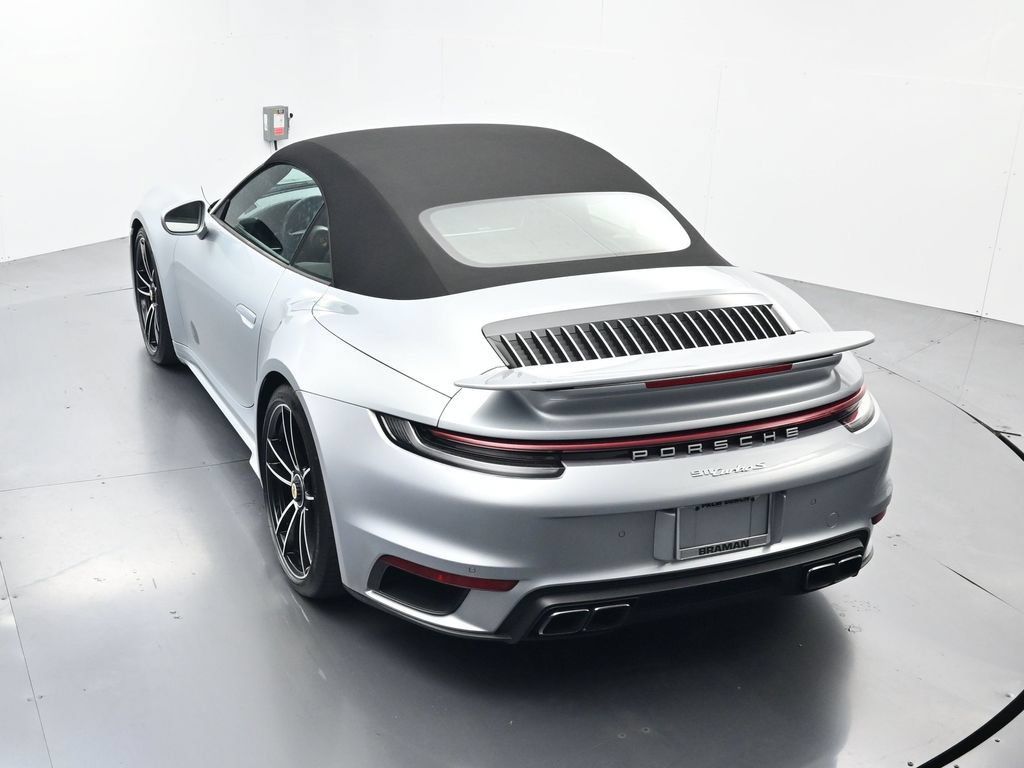 Used 2022 Porsche 911 Turbo S AWD/4WD image 34