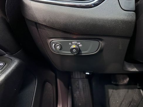 Certified 2024 Chevrolet Equinox RS image 24