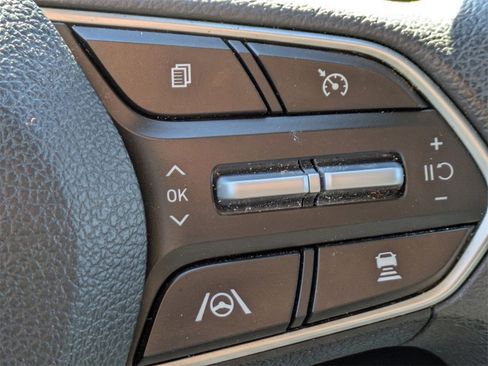 Used 2022 Hyundai Santa Fe SEL image 27