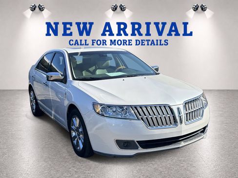 Used 2012 Lincoln MKZ FWD image 8