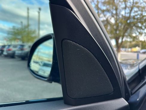 Used 2019 BMW X5 xDrive40i w/ M Sport Package image 34