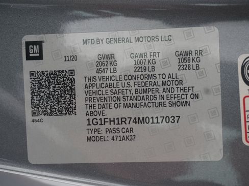 Used 2021 Chevrolet Camaro SS RWD image 39
