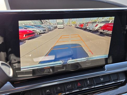 New 2025 GMC Sierra 1500 Elevation image 12