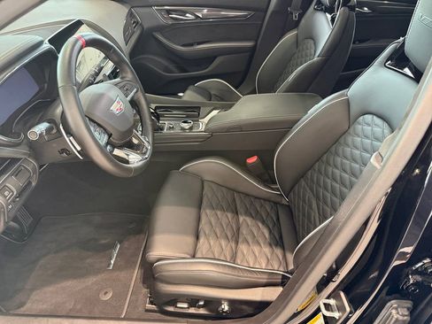 Used 2024 Cadillac CT5 V Blackwing w/ Driver Assist Package RWD image 10