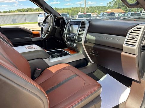 Used 2018 Ford F350 King Ranch w/ King Ranch Ultimate Package AWD/4WD image 48