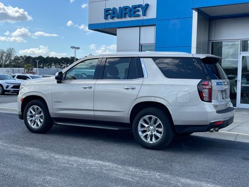 Used 2021 Chevrolet Tahoe Premier image 3