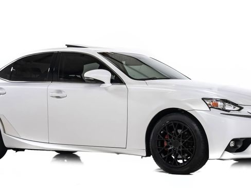 Used 2015 Lexus IS 250 image 1