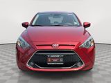Used 2020 Toyota Yaris XLE image 2