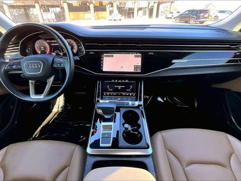 Used 2019 Audi Q8 Premium Plus image 15