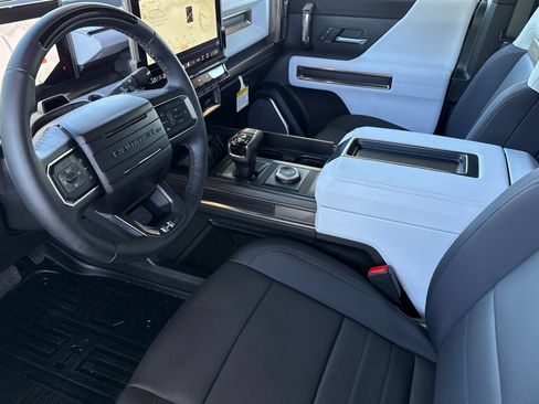 Used 2025 GMC Hummer EV 3X AWD/4WD image 5