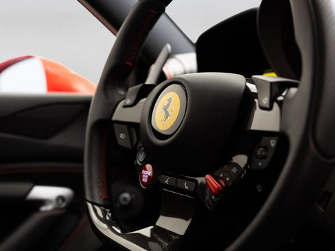 Used 2021 Ferrari F8 Tributo RWD image 51