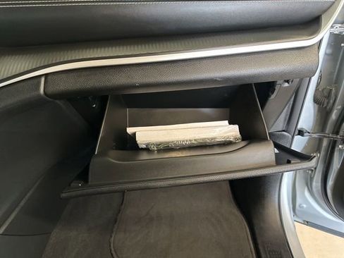 Used 2023 Jeep Grand Cherokee L Laredo image 58