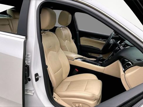 Used 2019 Cadillac CTS Luxury image 29