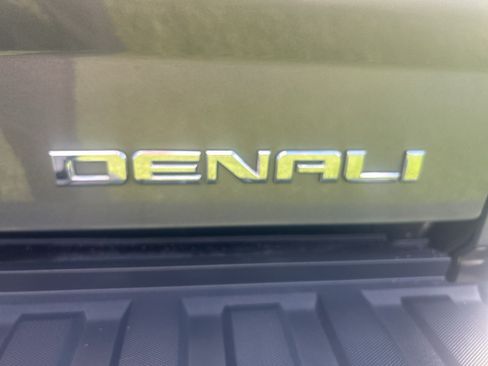 Used 2018 GMC Sierra 1500 Denali AWD/4WD image 6