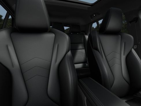 New 2026 BMW X2 xDrive28i AWD/4WD image 11