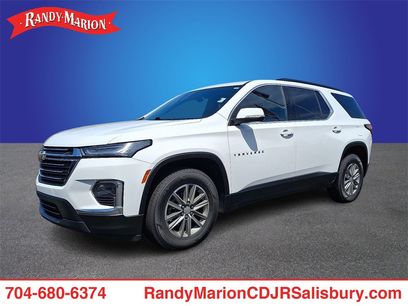 Used 2022 Chevrolet Traverse LT