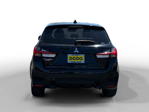 Used 2024 Mitsubishi Outlander Sport ES AWD/4WD image 4