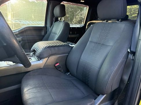 Used 2018 Ford F150 XLT w/ Equipment Group 302A Luxury AWD/4WD image 9