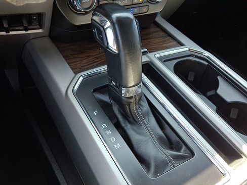 Used 2019 Ford F150 Lariat AWD/4WD image 22
